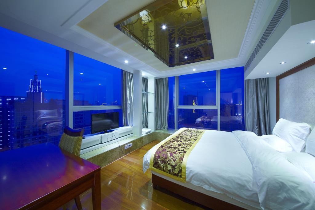 Louidon Mega Apartment Hotel Of Kam Rueng Plaza - Sunshine Apartment Guangzhou Ruang foto