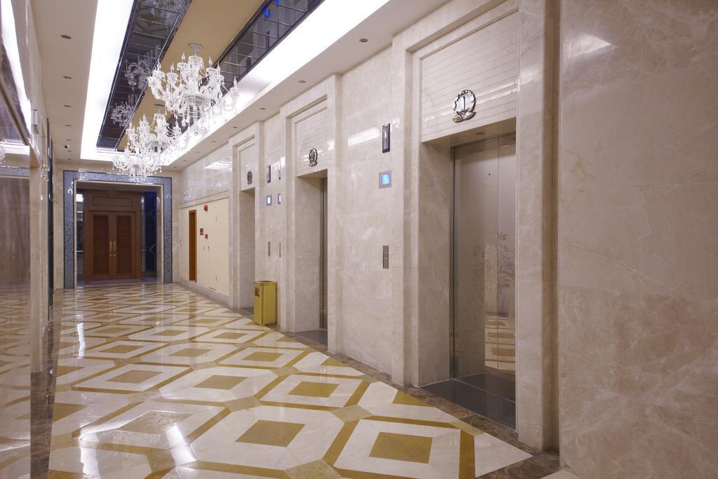 Louidon Mega Apartment Hotel Of Kam Rueng Plaza - Sunshine Apartment Guangzhou Bagian luar foto